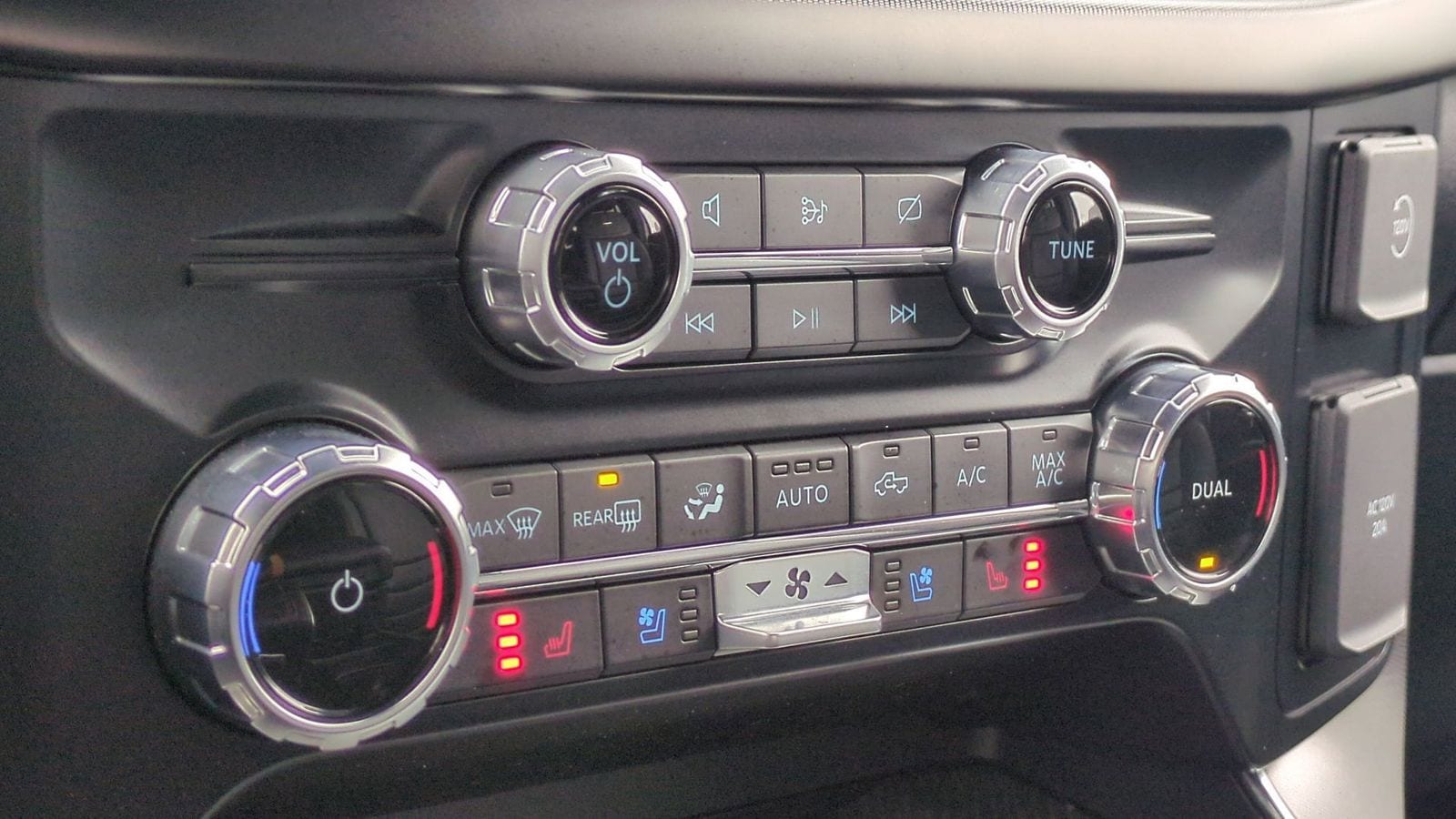 Thumbnail: 2023 Ford F-150 - 34