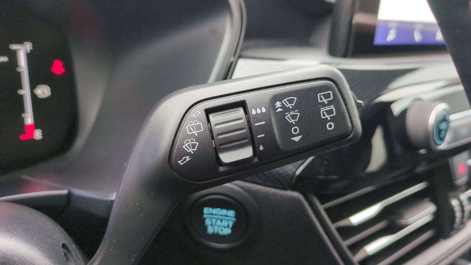 Thumbnail: 2025 Ford Escape - 25