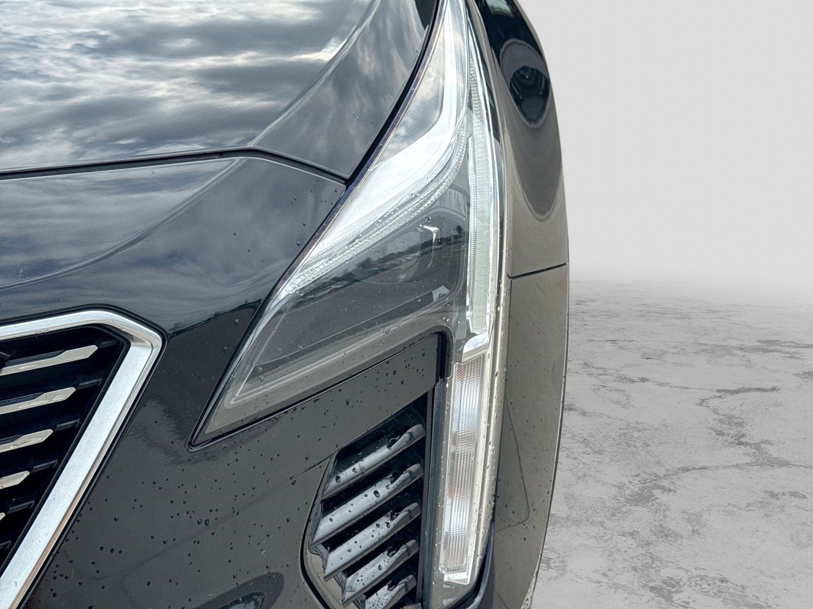 Thumbnail: 2019 Cadillac XT4 - 13