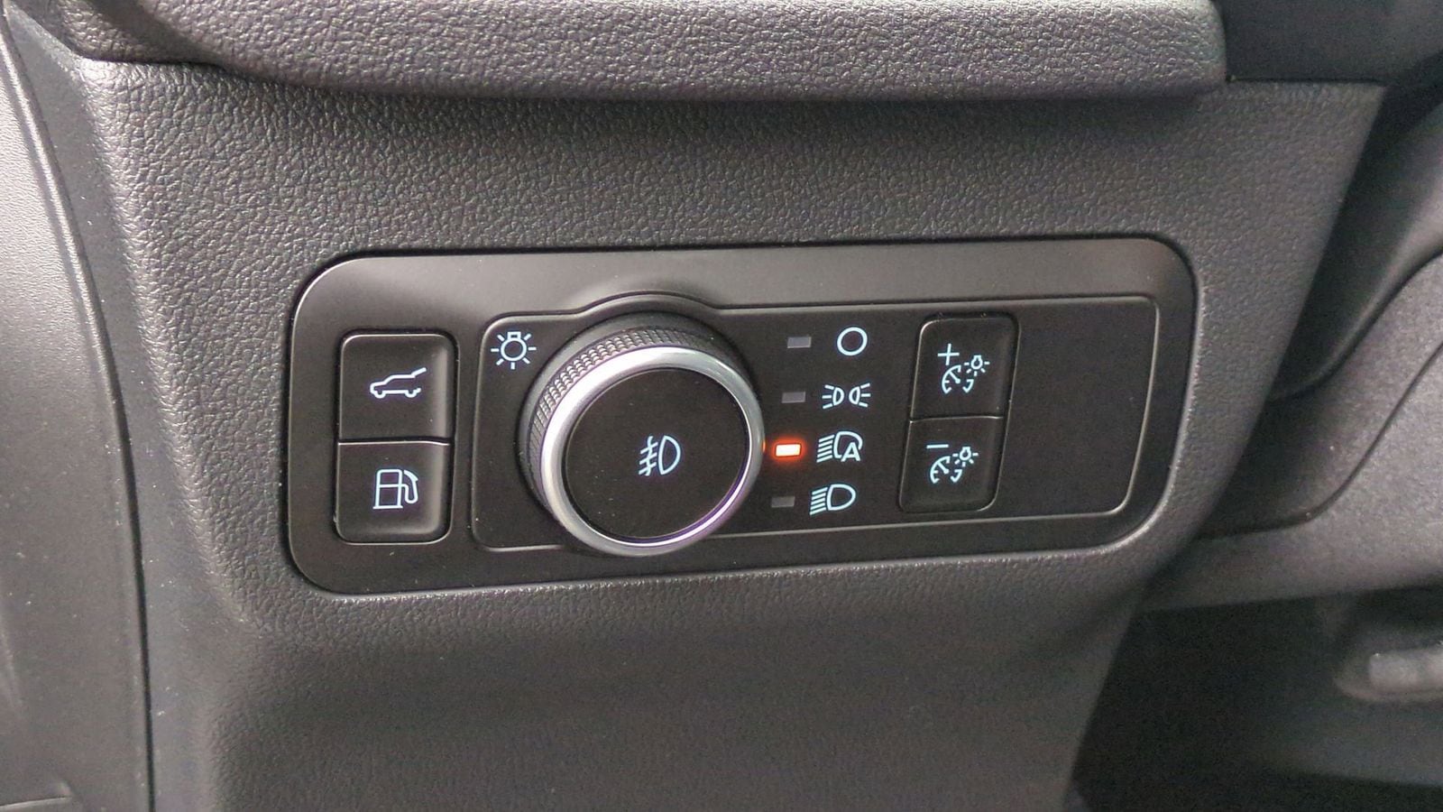 Thumbnail: 2026 Ford Escape - 15