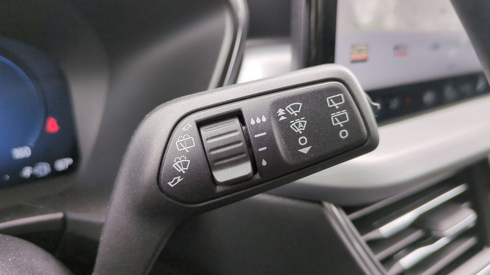 Thumbnail: 2024 Ford Escape - 23