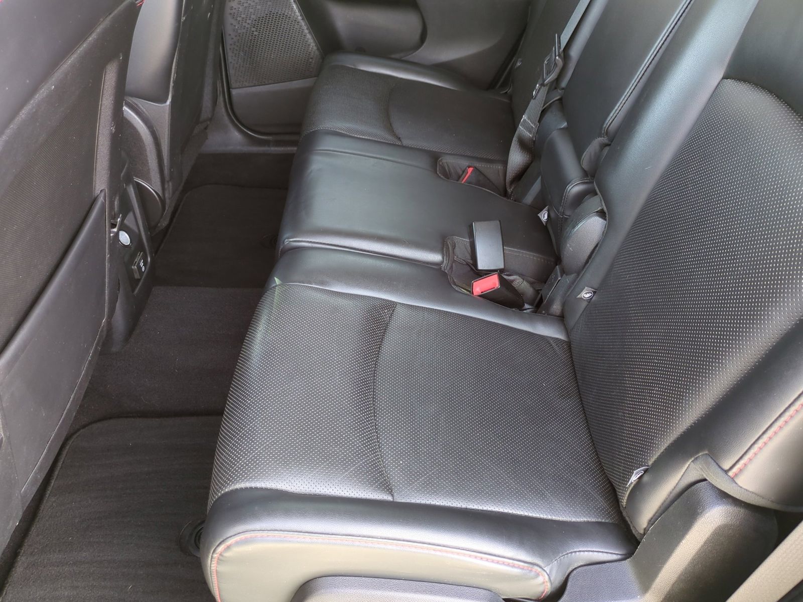 Thumbnail: 2014 Dodge Journey - 21