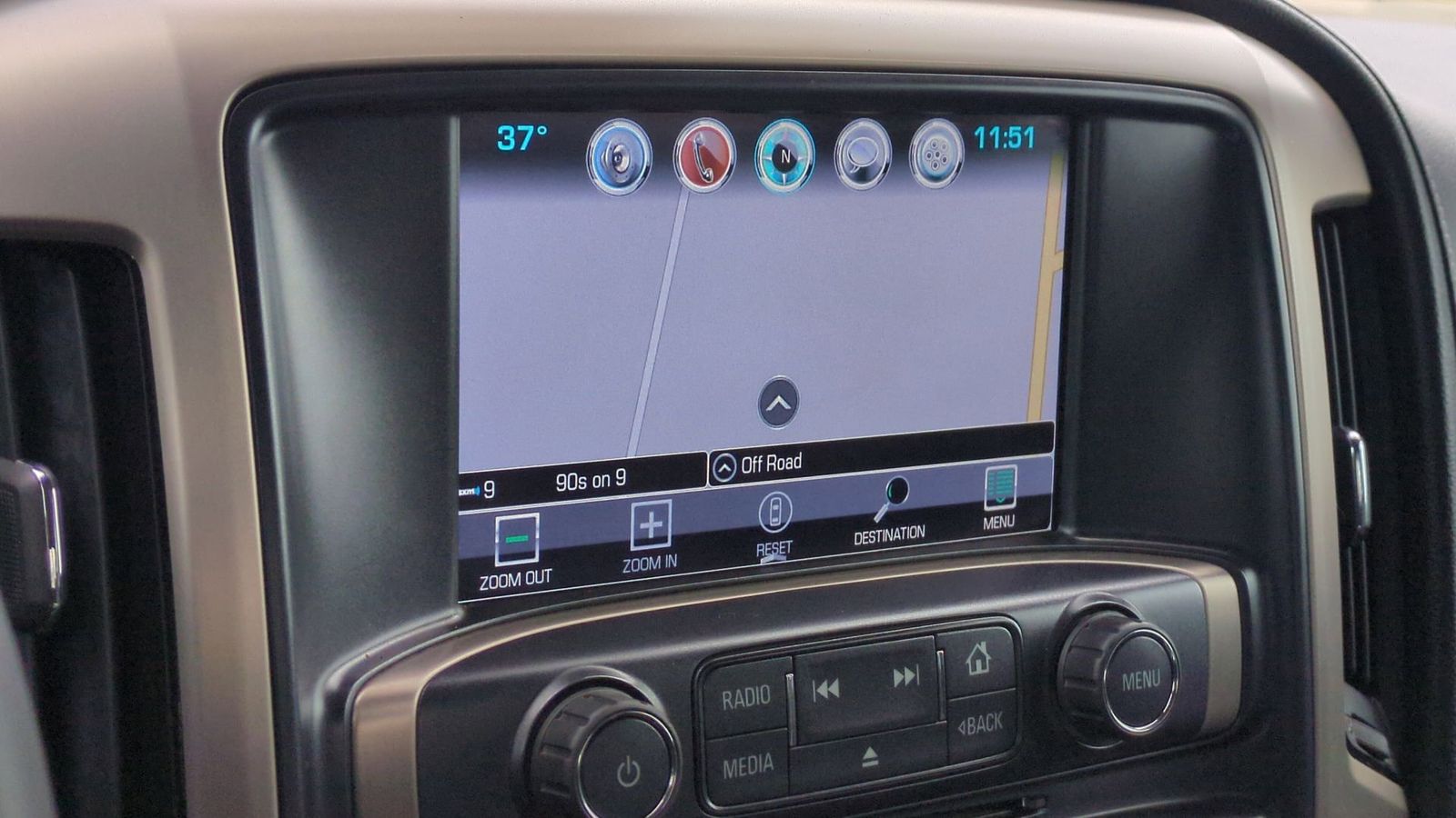 Thumbnail: 2017 GMC Sierra 3500 - 32