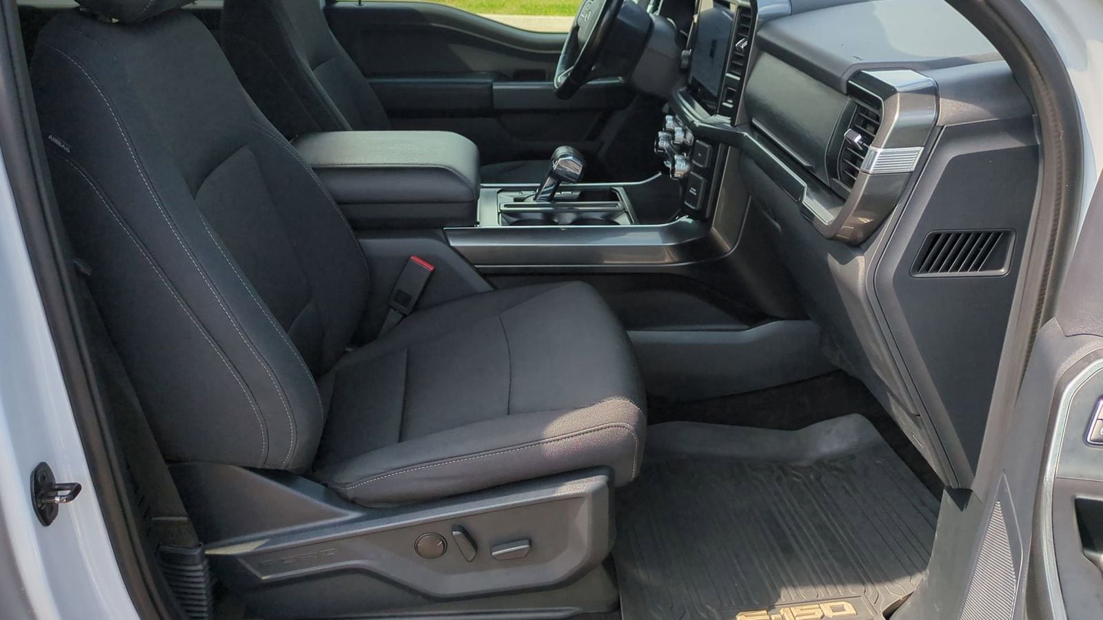 Thumbnail: 2022 Ford F-150 - 23