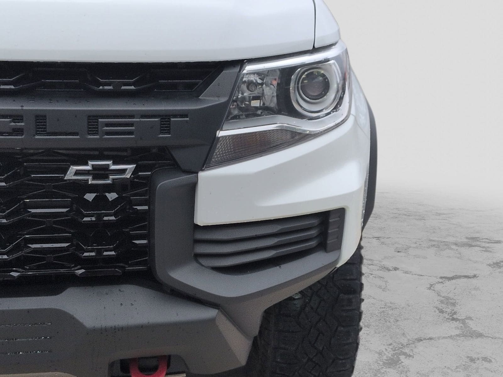 Thumbnail: 2022 Chevrolet Colorado - 13