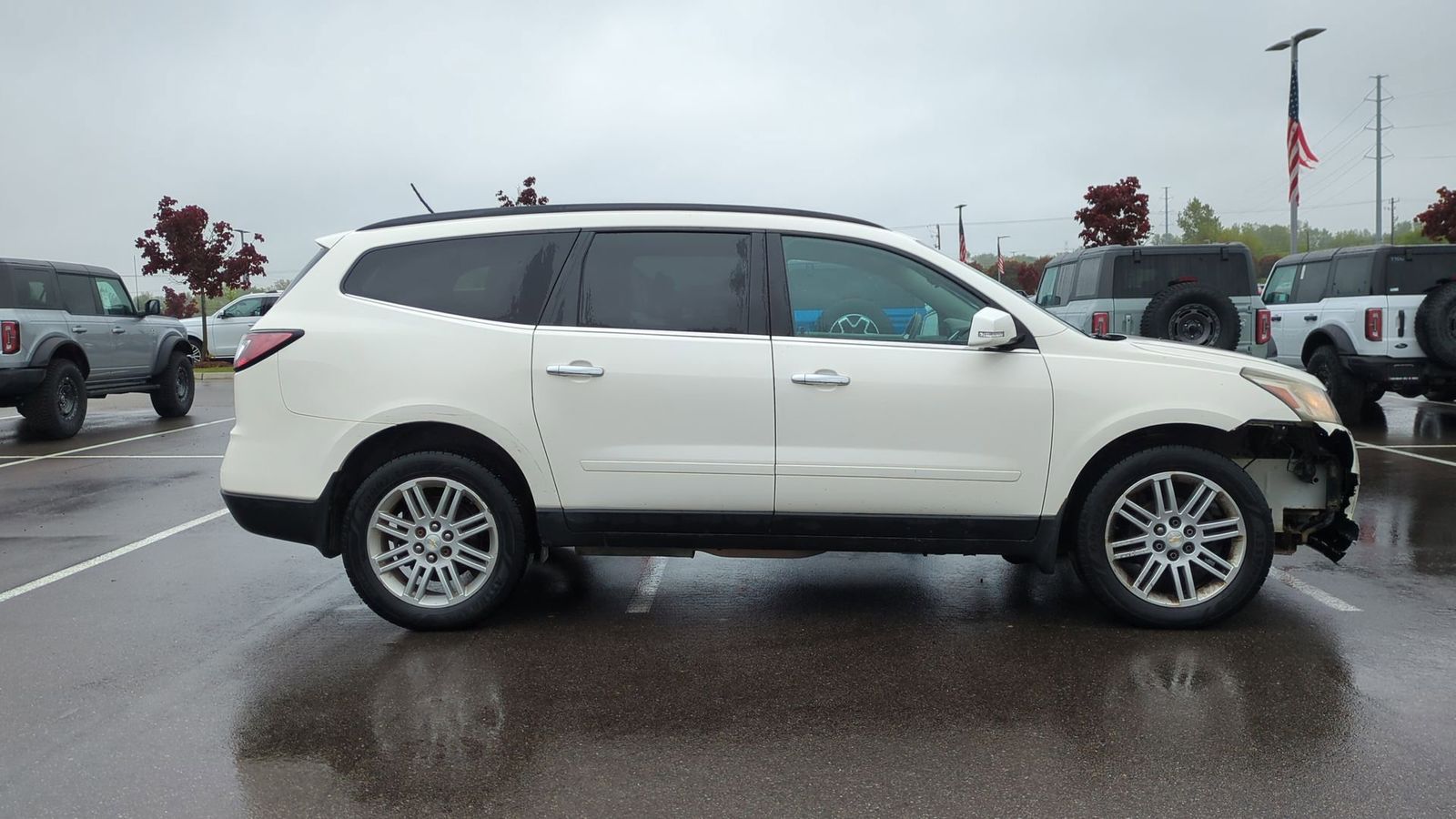 Thumbnail: 2015 Chevrolet Traverse - 6