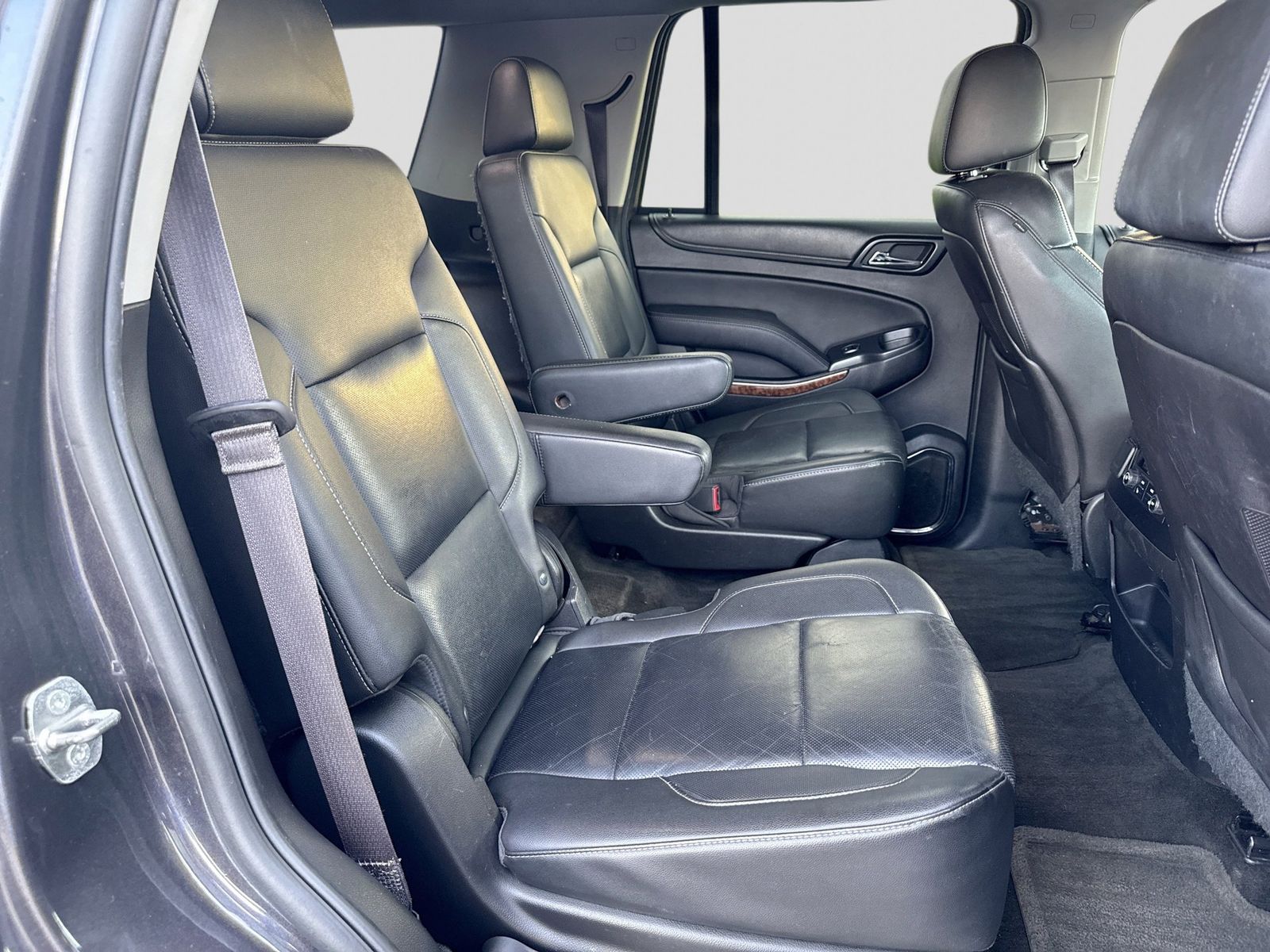Thumbnail: 2015 Chevrolet Tahoe - 27
