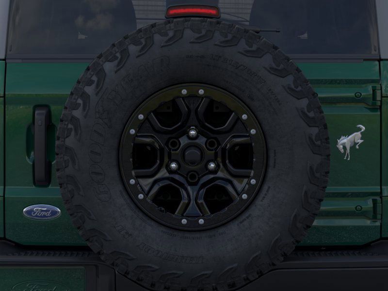 Thumbnail: 2025 Ford Bronco - 25