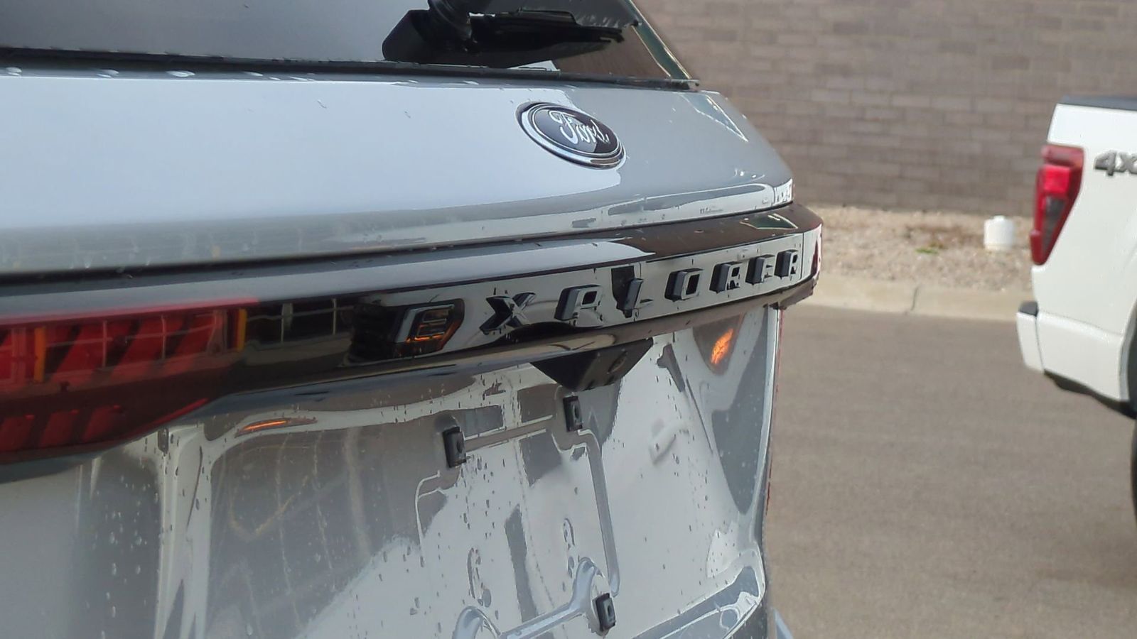 Thumbnail: 2026 Ford Explorer - 9