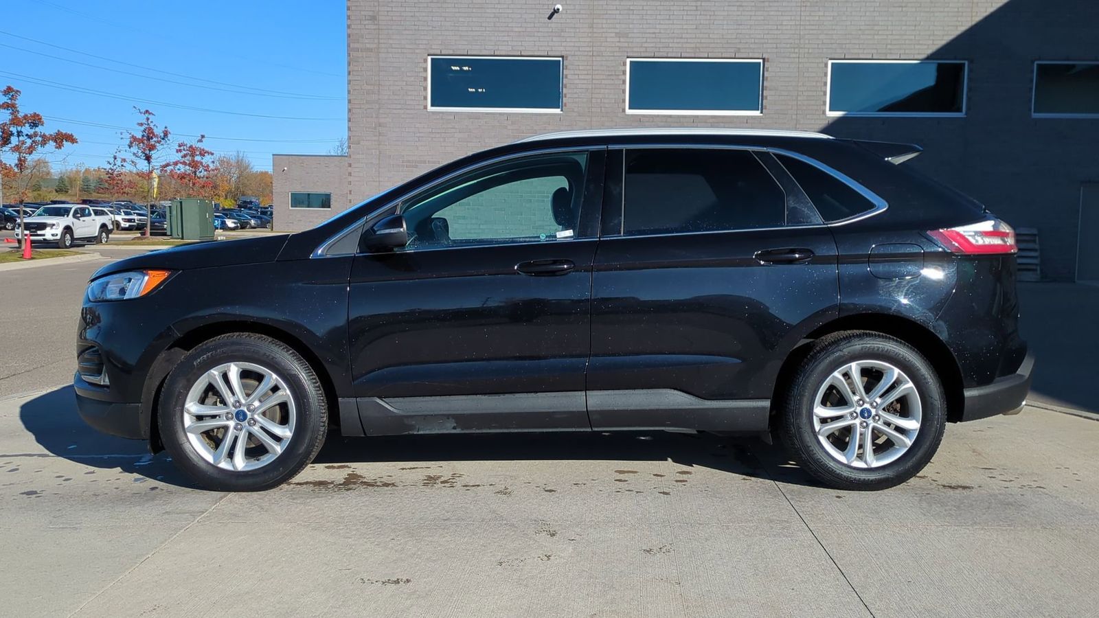 Thumbnail: 2020 Ford Edge - 2