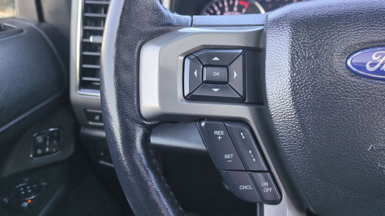 Thumbnail: 2021 Ford Expedition MAX - 27