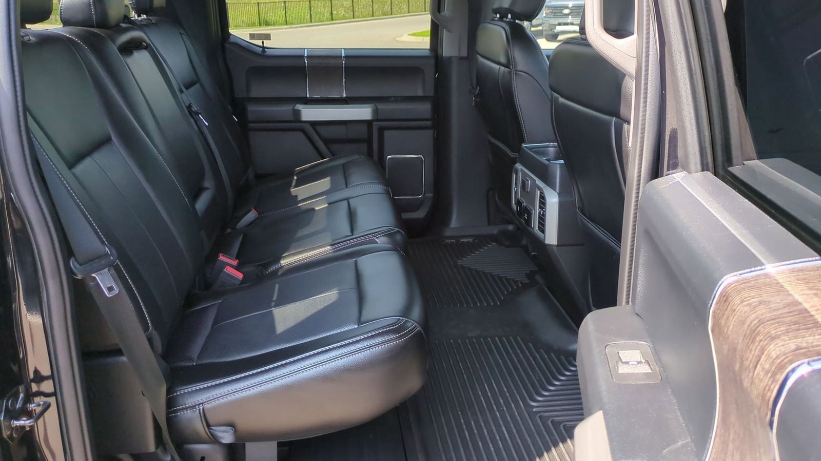 Thumbnail: 2021 Ford F-250 - 22