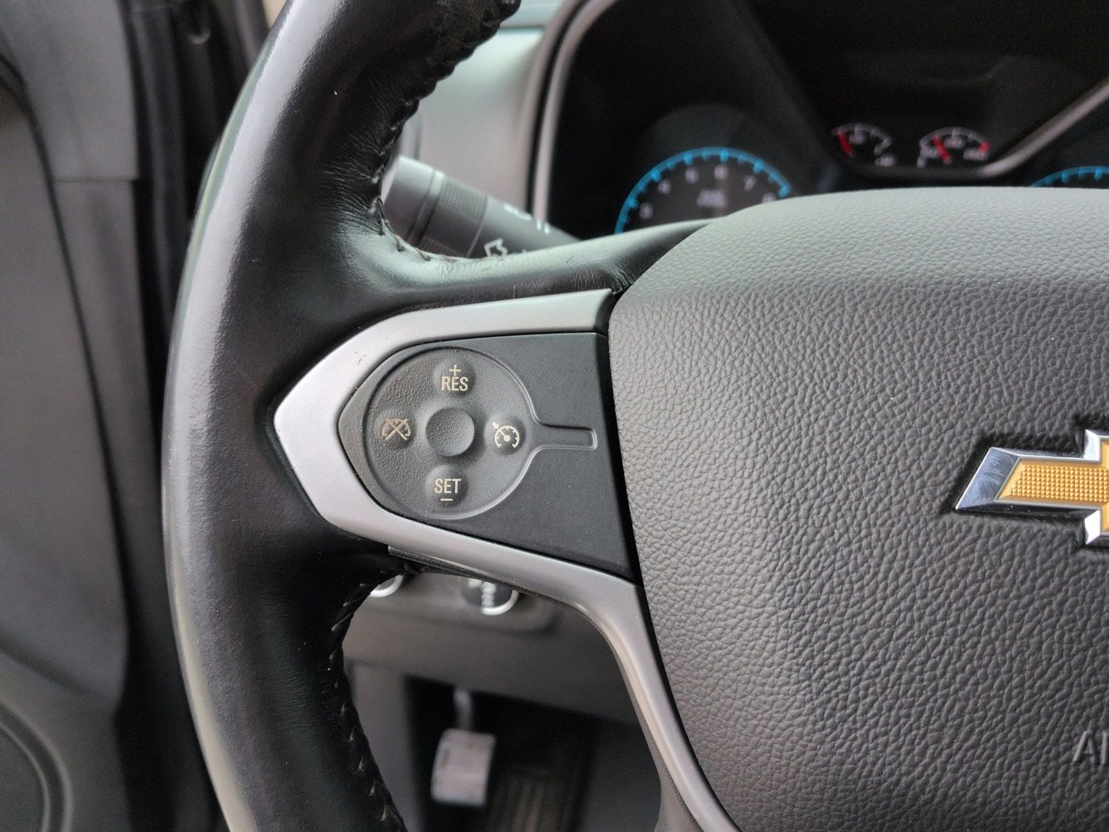 Thumbnail: 2018 Chevrolet Colorado - 27