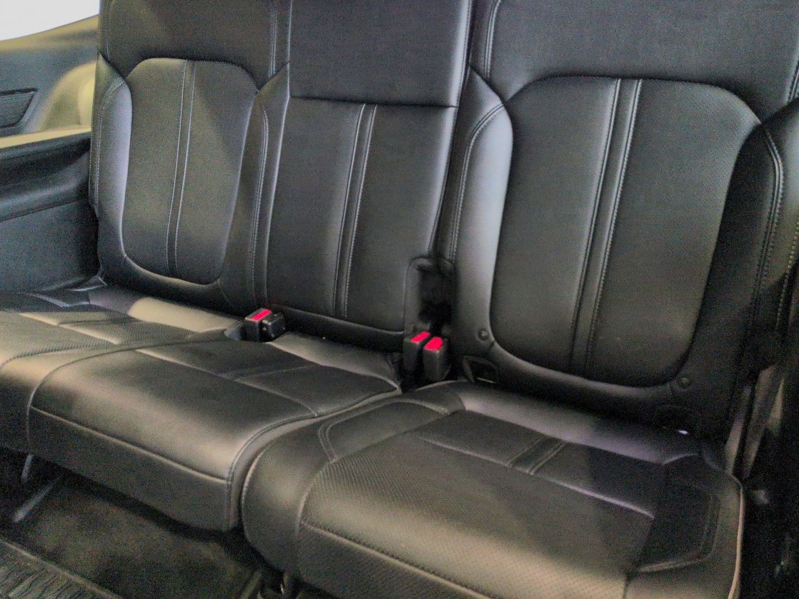 Thumbnail: 2024 Jeep Wagoneer - 26