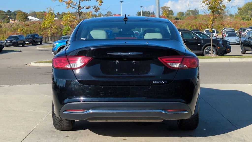 Used 2015 Chrysler 200 C Sedan