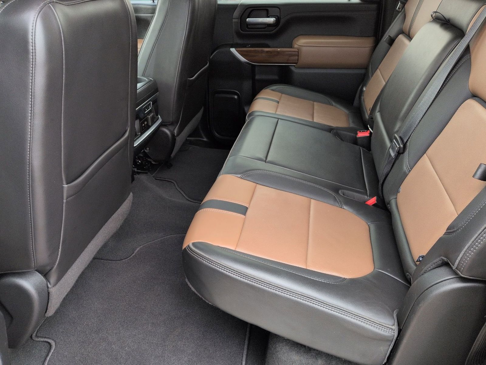 Thumbnail: 2021 Chevrolet Silverado 2500 - 25