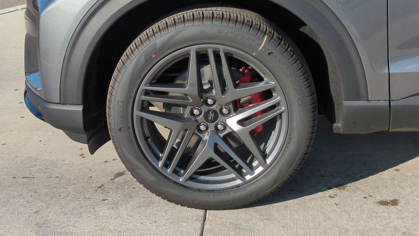 Thumbnail: 2025 Ford Explorer - 10