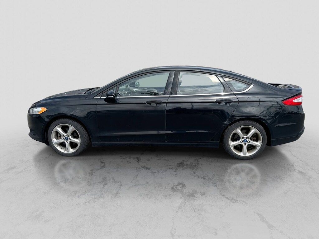 Used 2014 Ford Fusion SE Sedan