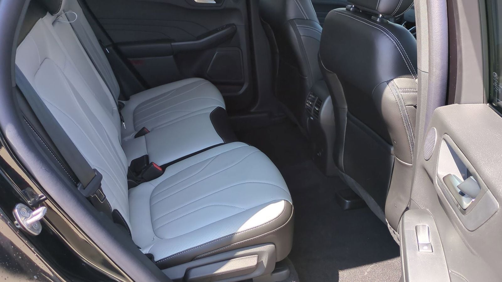 Thumbnail: 2025 Ford Escape - 17