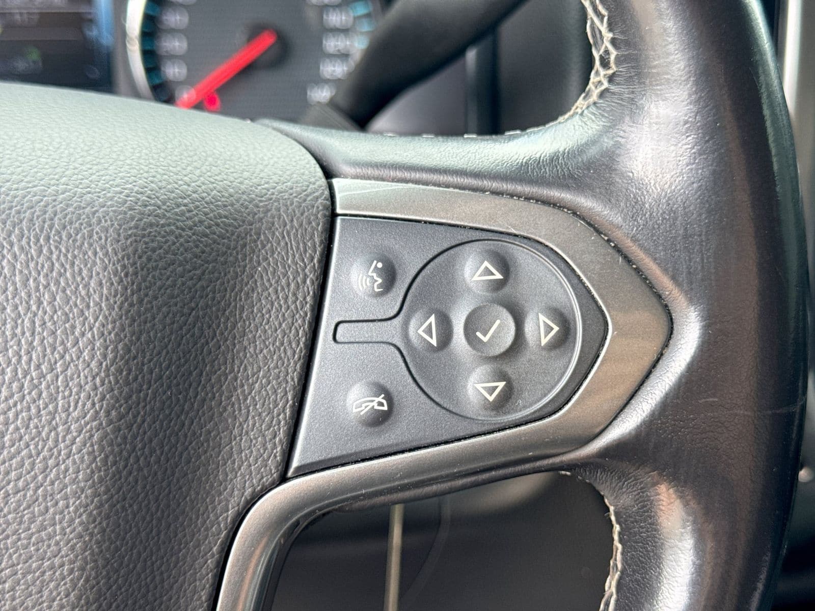 Thumbnail: 2019 Chevrolet Silverado 2500 - 29