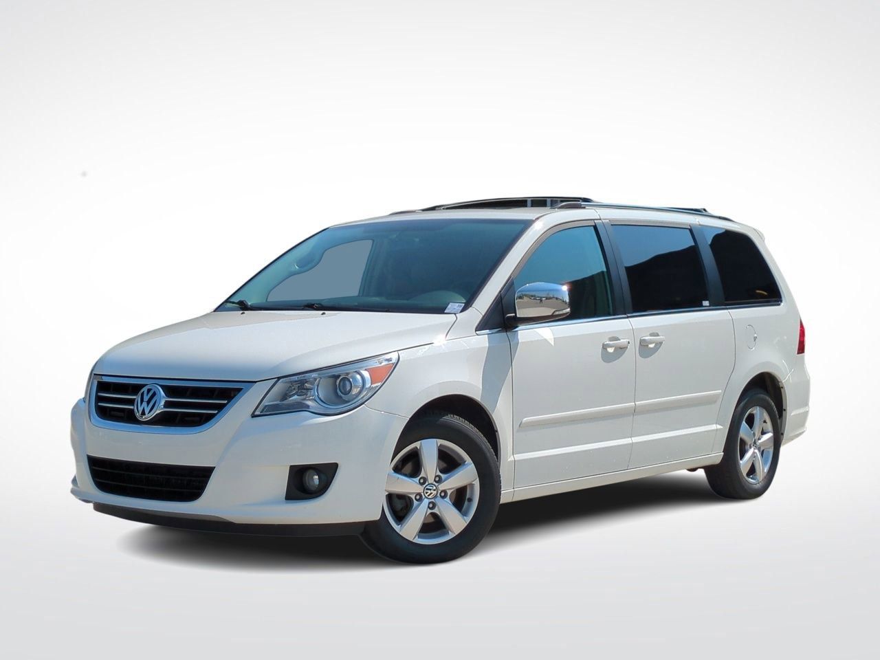 2009 Volkswagen Routan SEL Premium -
                  Washington, MI