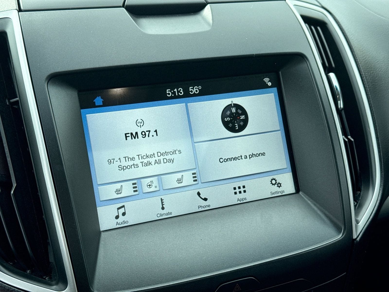 Thumbnail: 2017 Ford Edge - 29