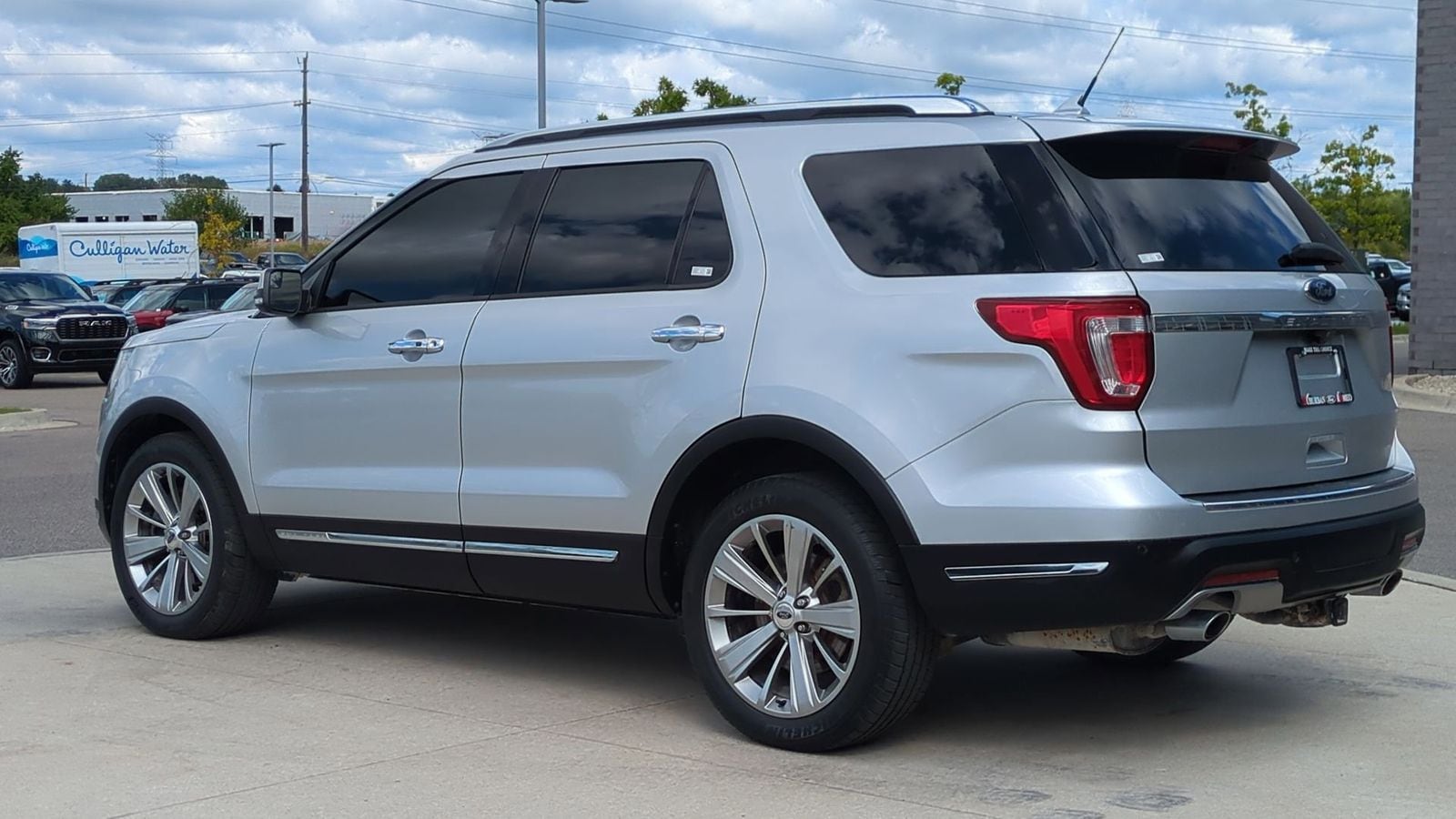 Thumbnail: 2018 Ford Explorer - 3