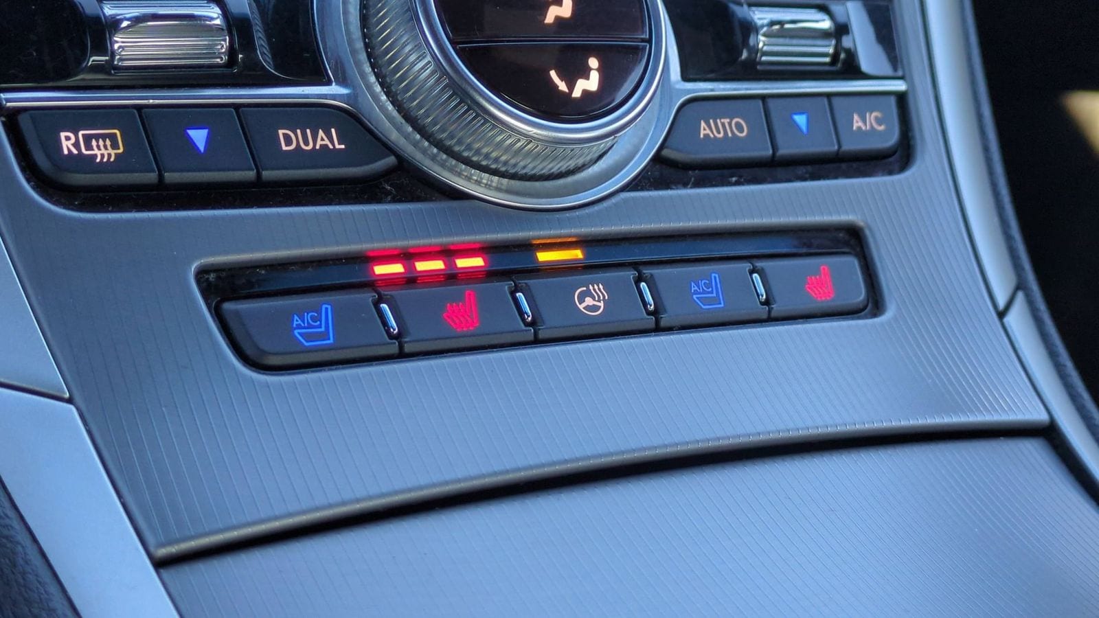 Thumbnail: 2020 Lincoln MKZ - 38