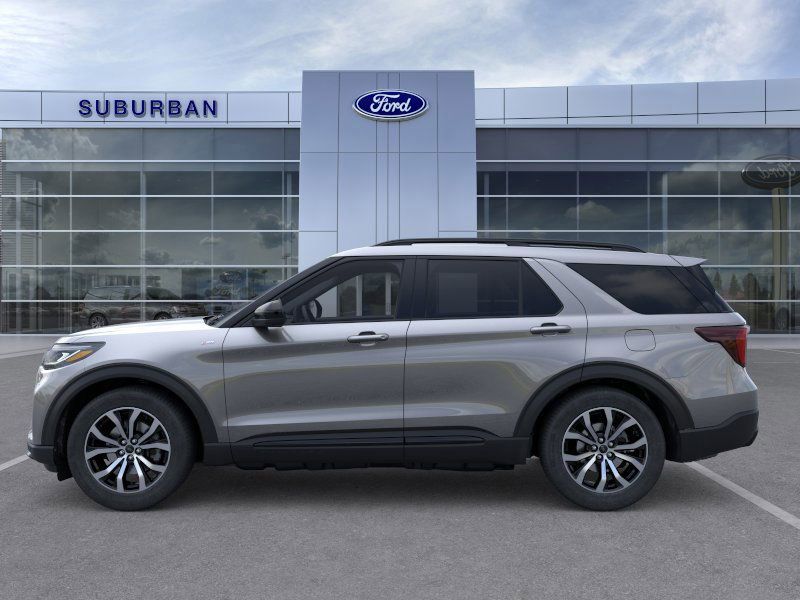2025 Ford Explorer ST-Line photo 3
