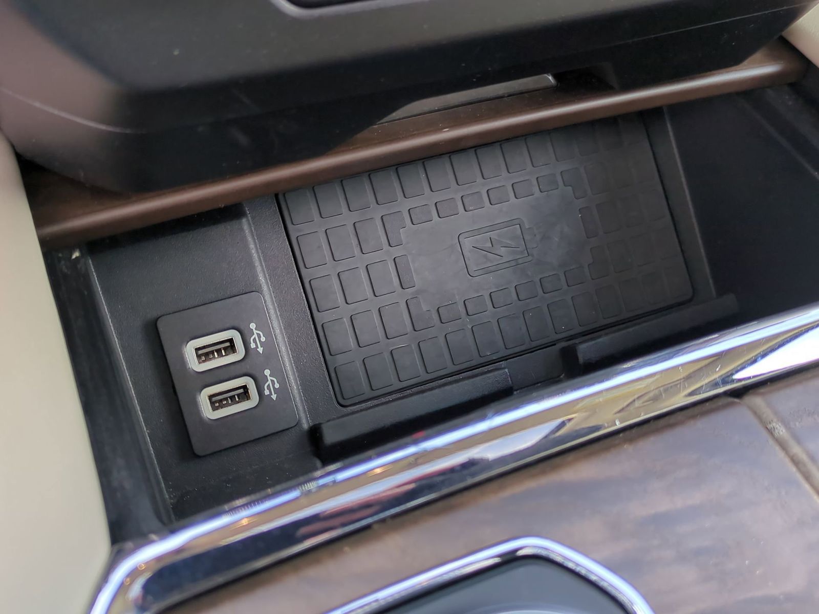 Thumbnail: 2019 Ford Expedition - 37