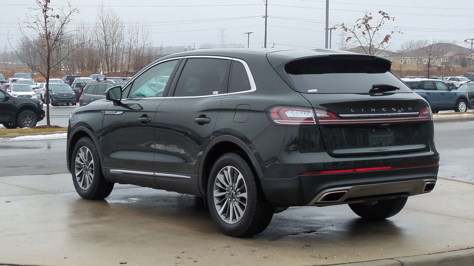 Thumbnail: 2022 Lincoln Nautilus - 3