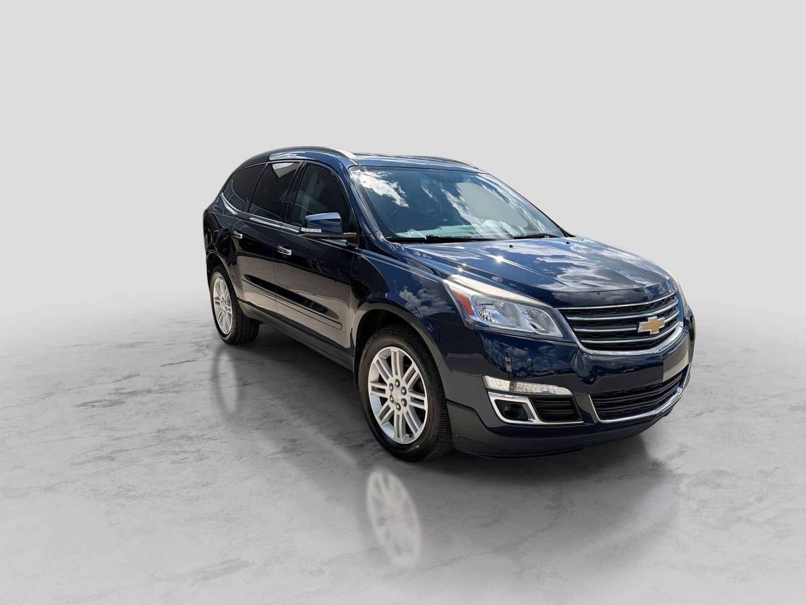 Thumbnail: 2015 Chevrolet Traverse - 10