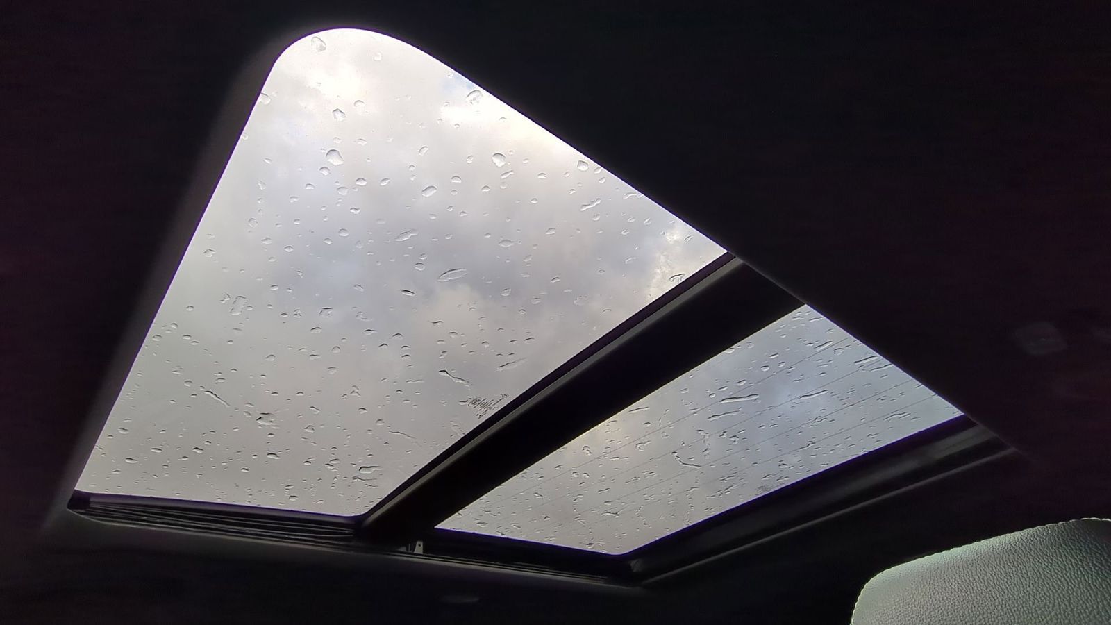 Thumbnail: 2022 Ford Explorer - 19