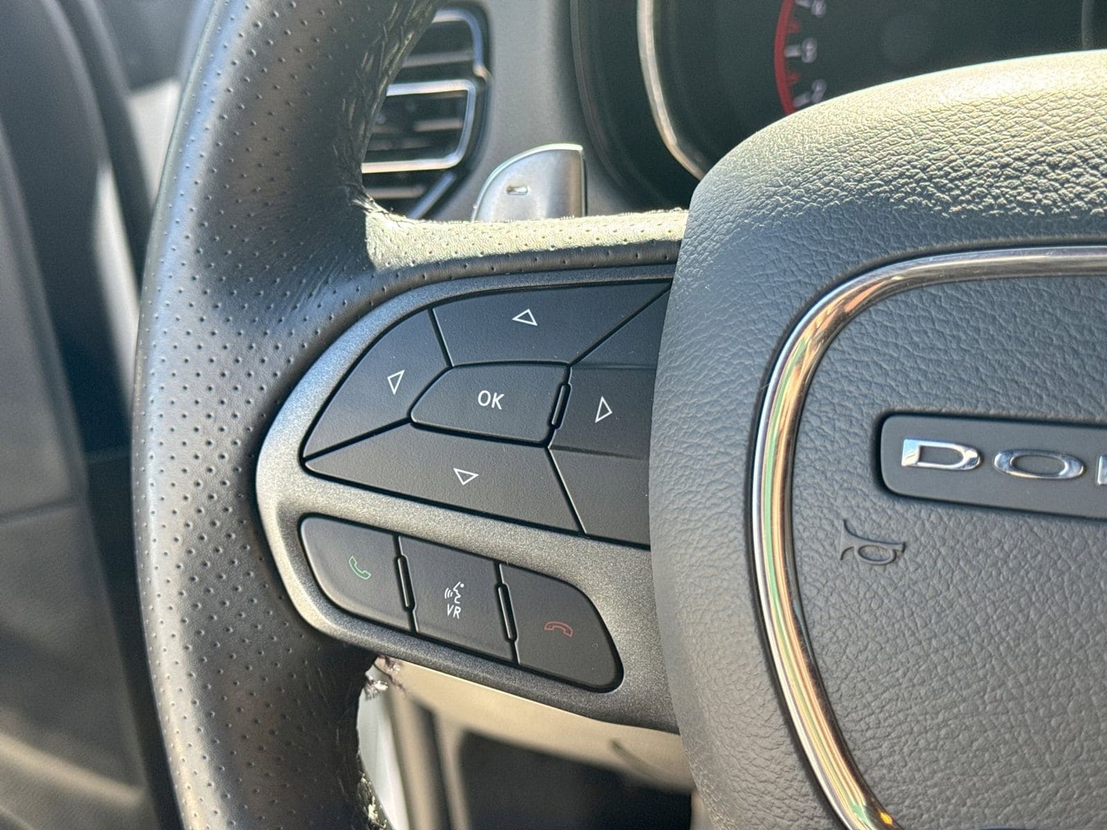 Thumbnail: 2023 Dodge Durango - 31