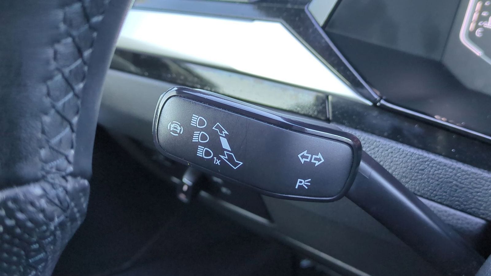 Thumbnail: 2021 Volkswagen Arteon - 27