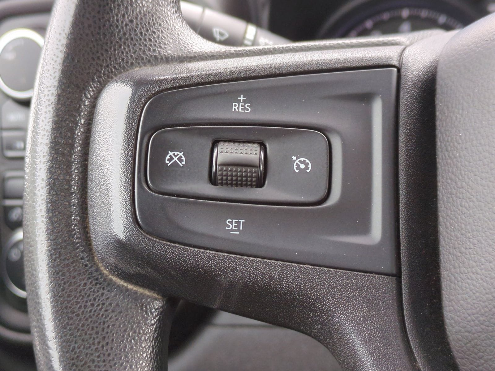 Thumbnail: 2021 Chevrolet Silverado 1500 - 27