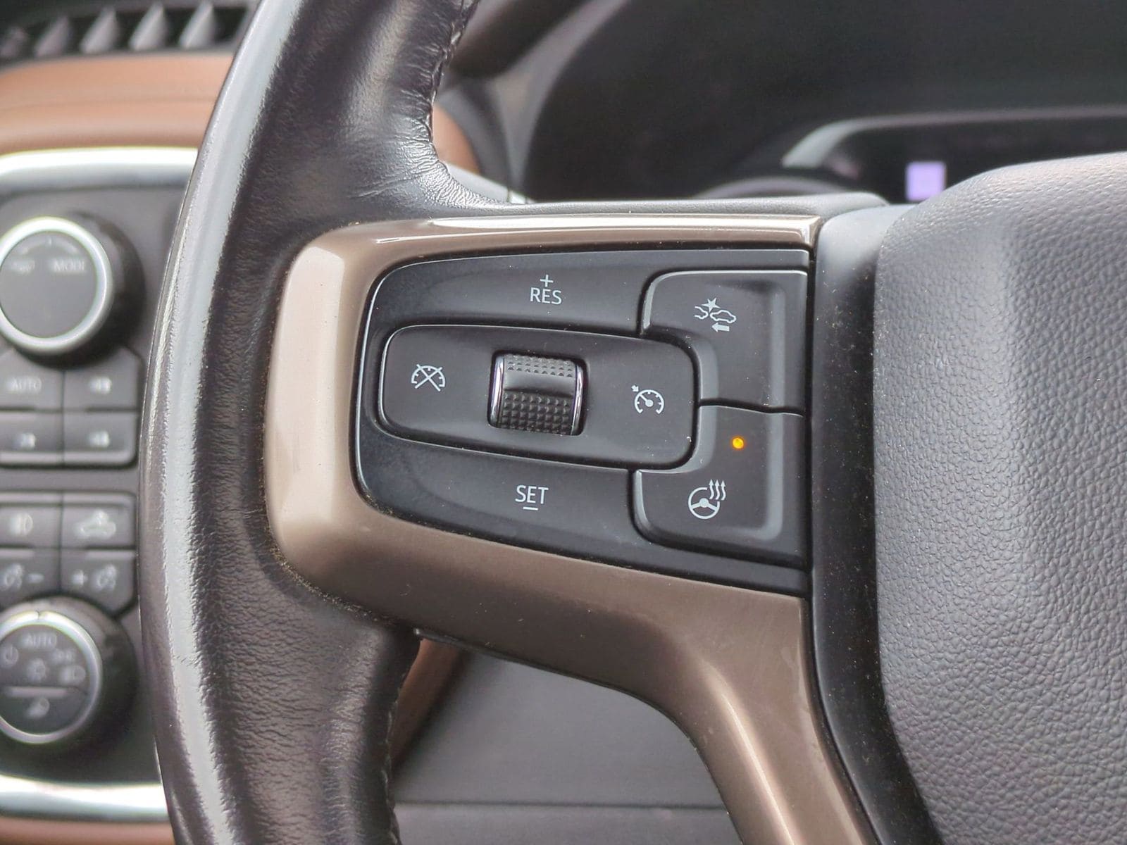 Thumbnail: 2023 Chevrolet Silverado 2500 - 32