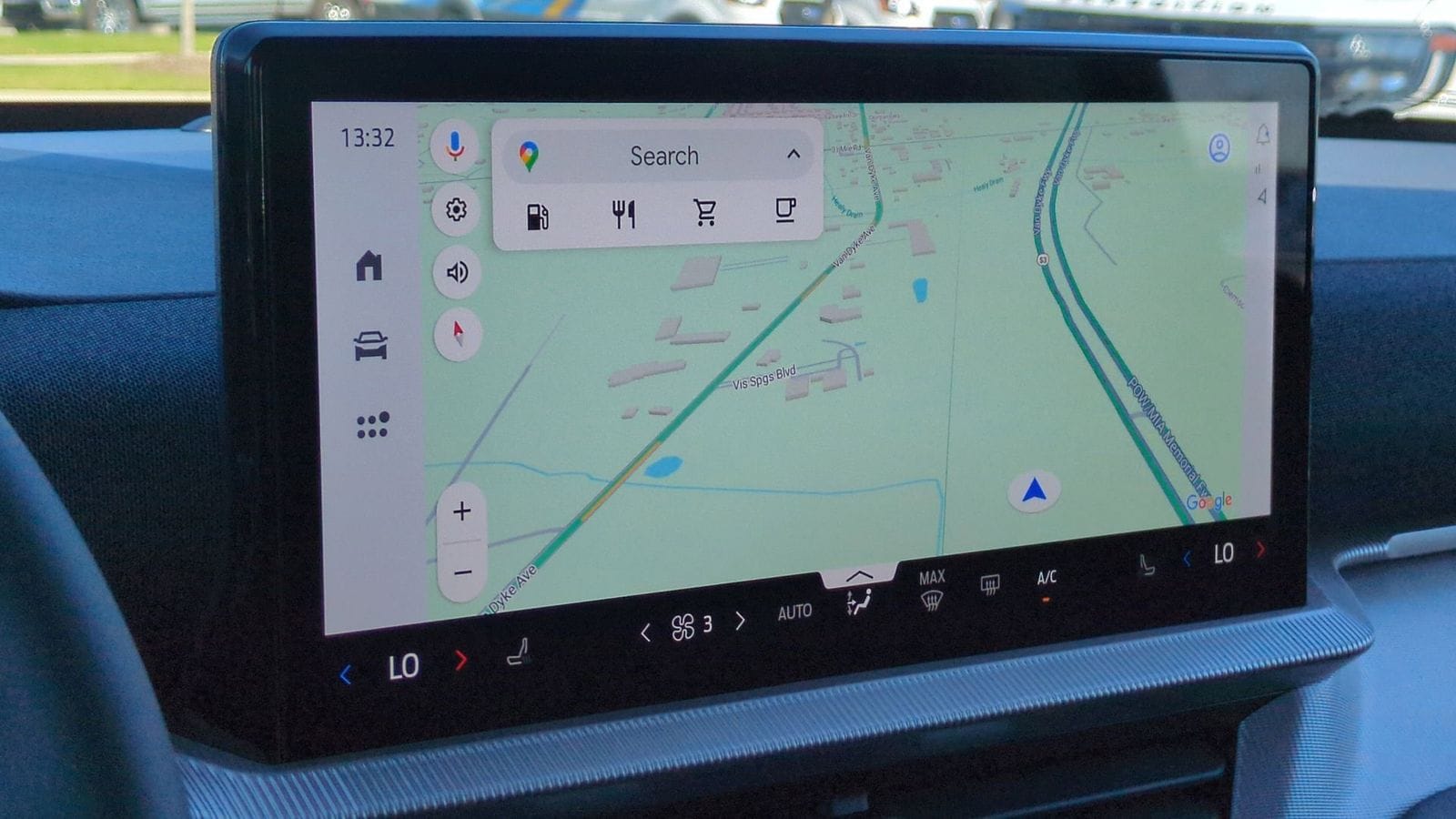 Thumbnail: 2025 Ford Explorer - 27