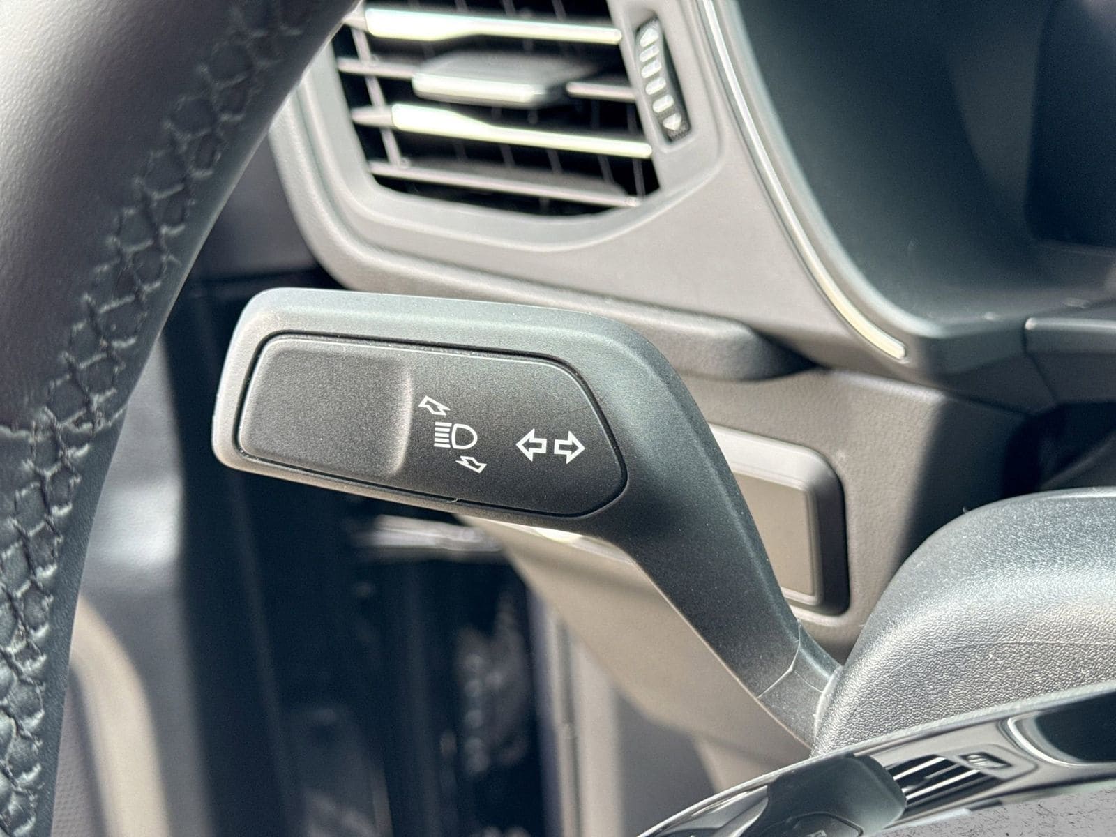 Thumbnail: 2025 Ford Escape - 25