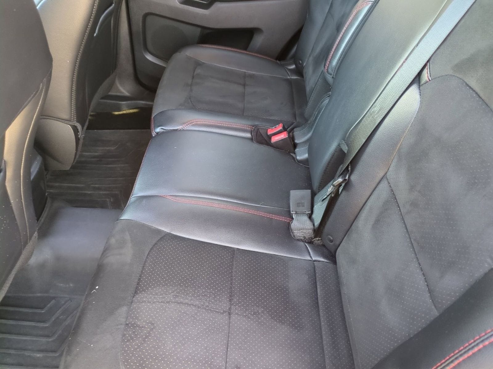 Thumbnail: 2019 Ford Explorer - 24