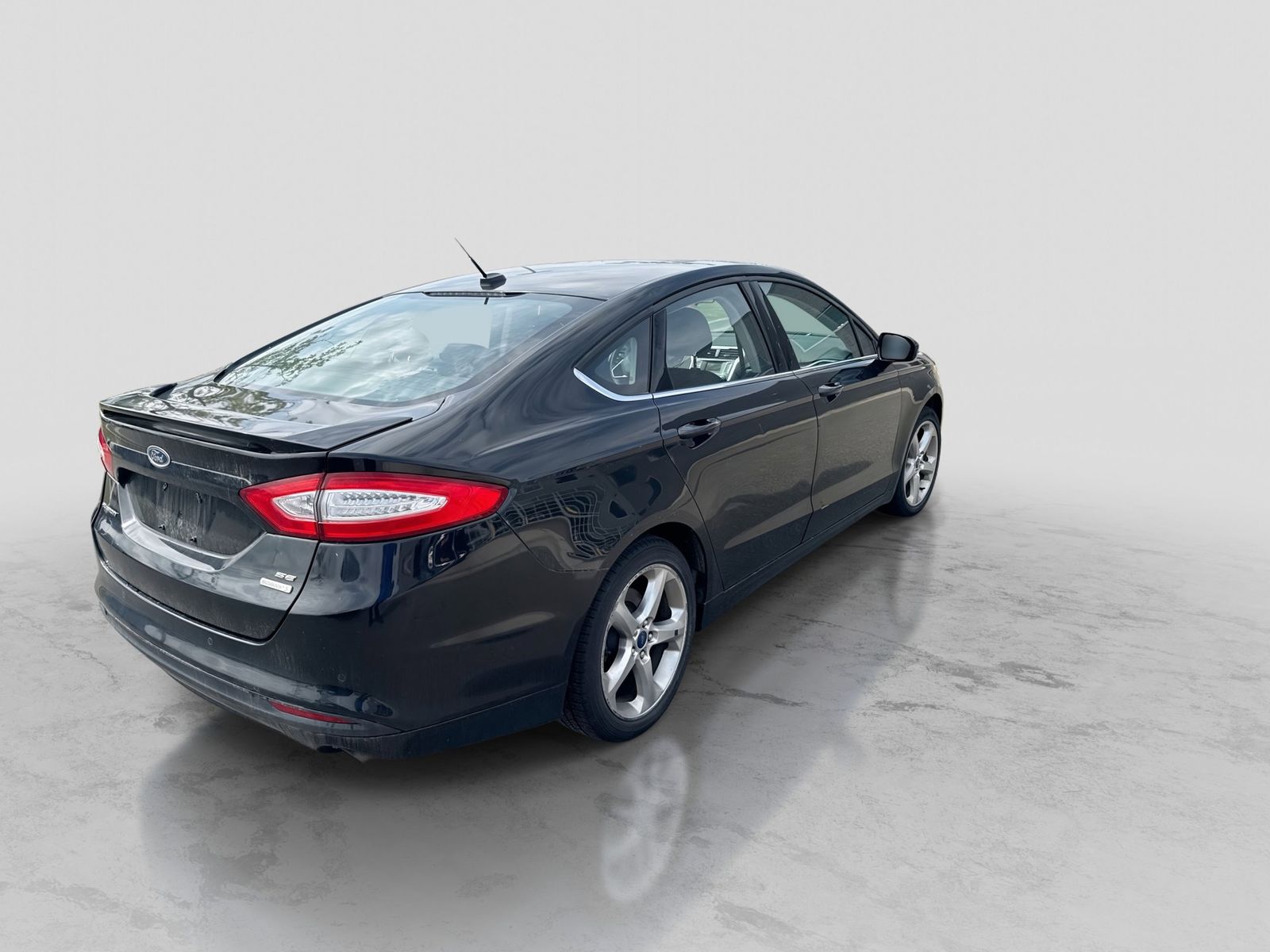 Thumbnail: 2014 Ford Fusion - 5
