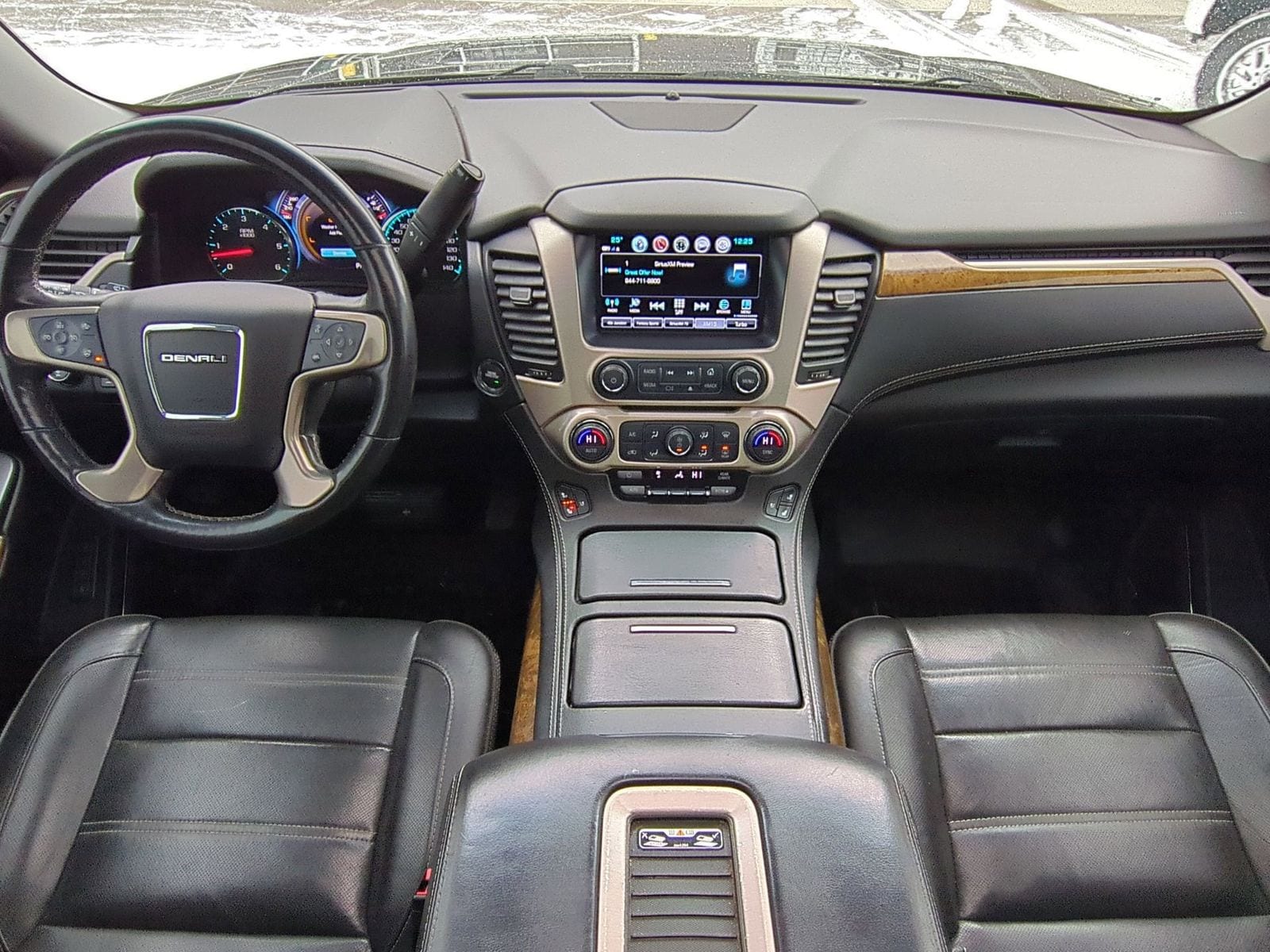 Thumbnail: 2017 GMC Yukon XL - 18