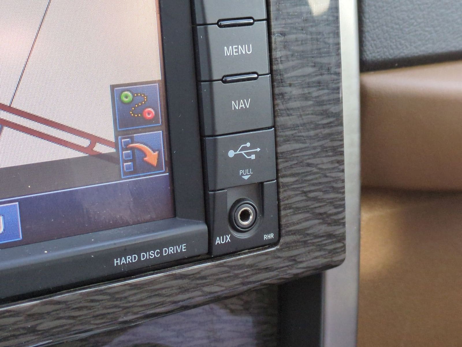 Thumbnail: 2012 Jeep Liberty - 31