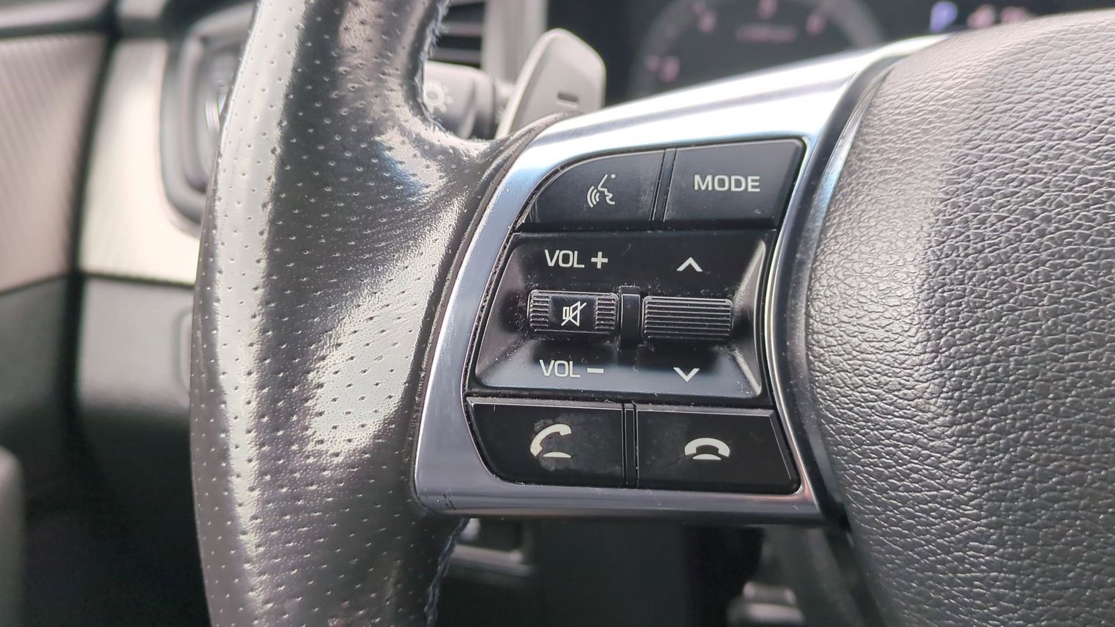 Thumbnail: 2018 Hyundai Sonata - 24