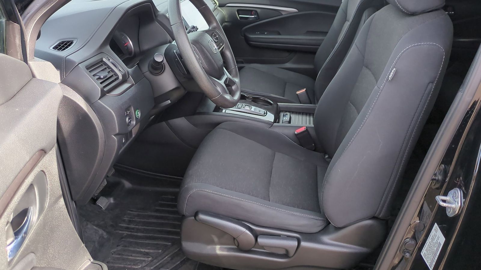 Thumbnail: 2021 Honda Passport - 15