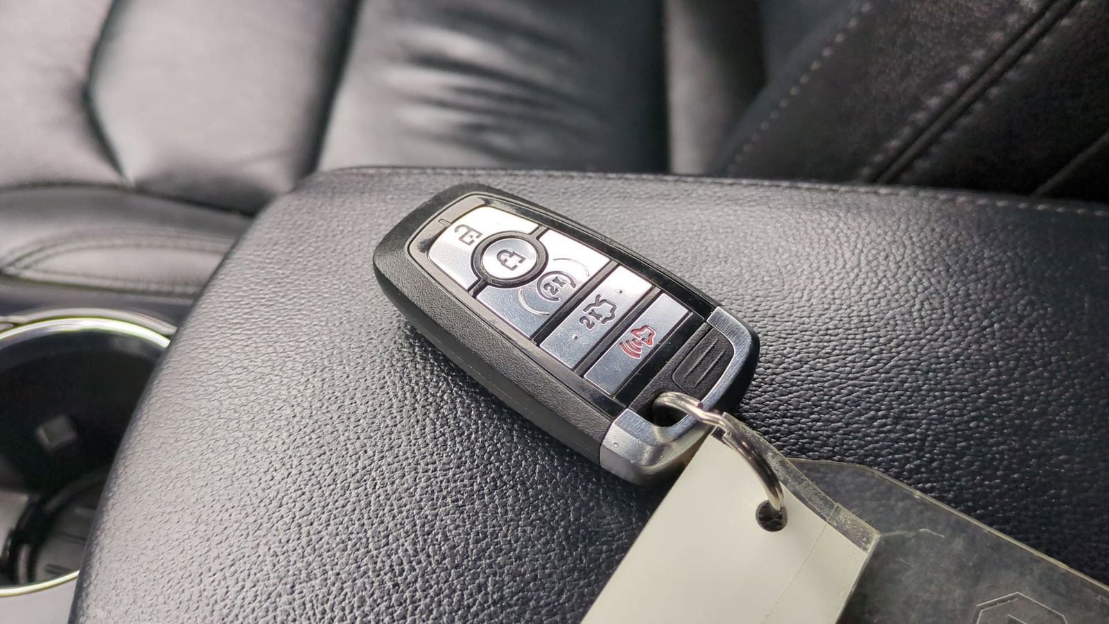 Thumbnail: 2018 Ford Explorer - 39