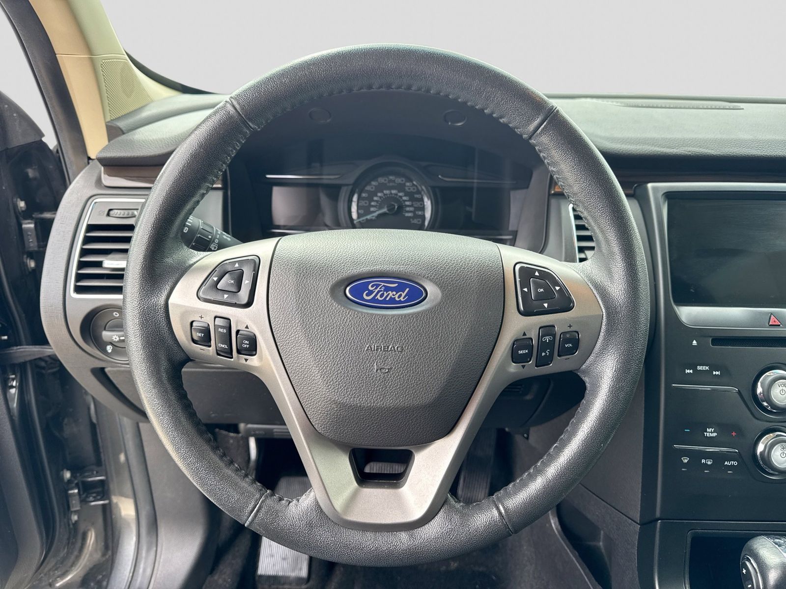 Thumbnail: 2019 Ford Flex - 29