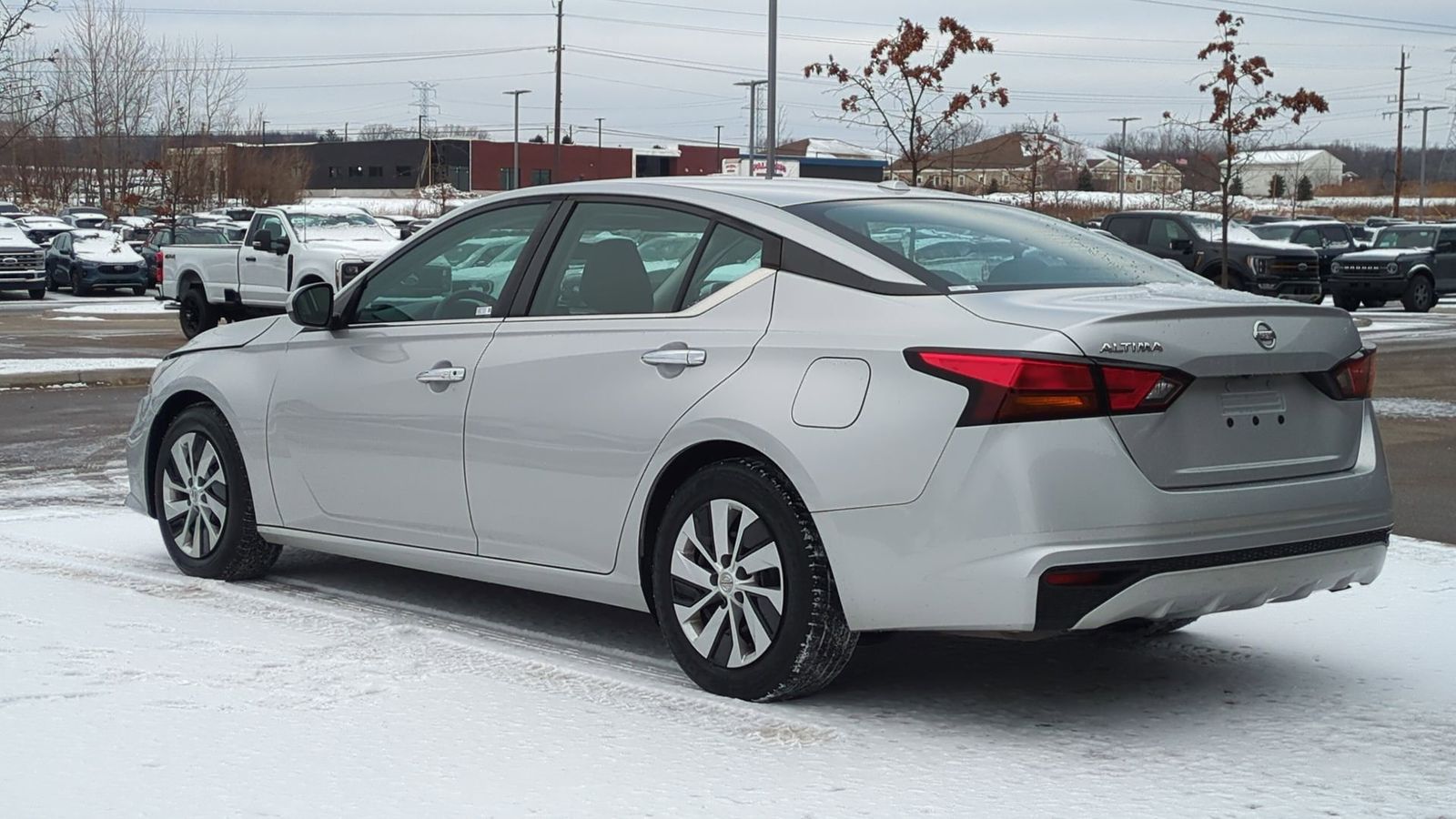 Thumbnail: 2020 Nissan Altima - 3