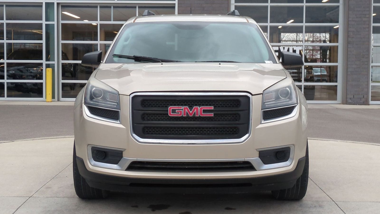 Thumbnail: 2015 GMC Acadia - 10