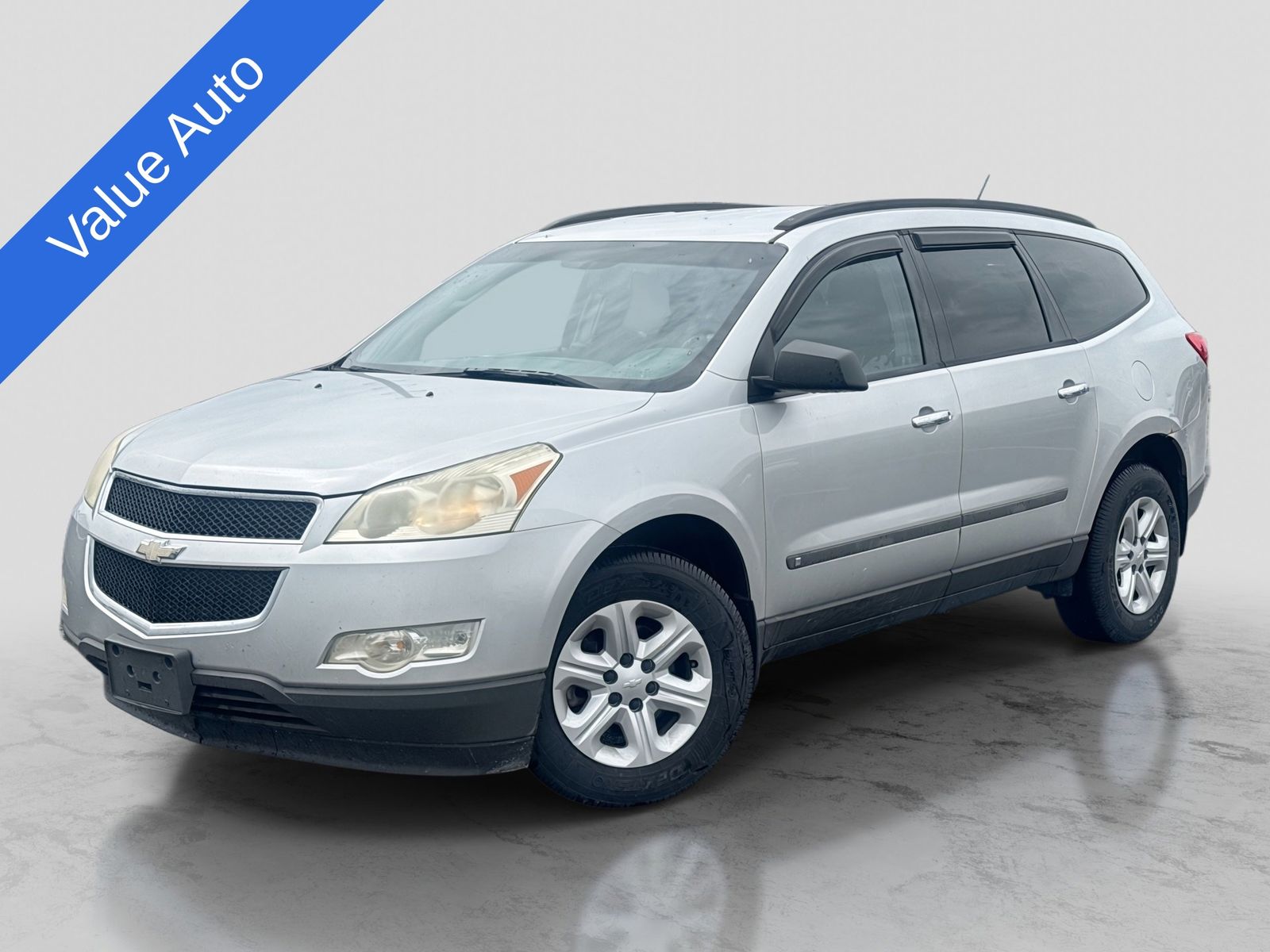 2009 Chevrolet Traverse LS -
                  Washington, MI